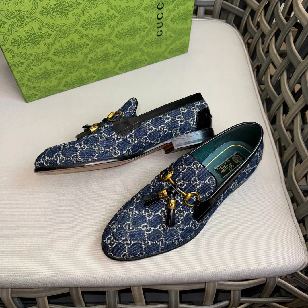 Men's shoes 💰900 Gucci～High-end genuine leather outsole men's casual leather shoes｜The upper is made of imported original presbyopic canvas fabric with top layer cowhide material｜Classic horsebit decoration｜Genuine leather handmade tassel embellishment｜Low-key luxury temperament｜Comfortable foot feeling｜Imported genuine leather outsole｜First layer cowhide inner padding｜Fine details Size: 39-44 (customized at 45.46)